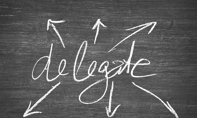 Do czego uprawnia CAE?