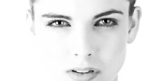 W jakim wieku skóra się starzeje?