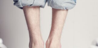 Czy biały nalot na języku to grzybicą?