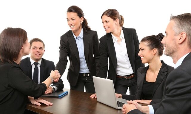 Czy można mieć umowę o pracę w Polsce i za granicą? Czy można mieć umowę o pracę w Polsce i za granicą?