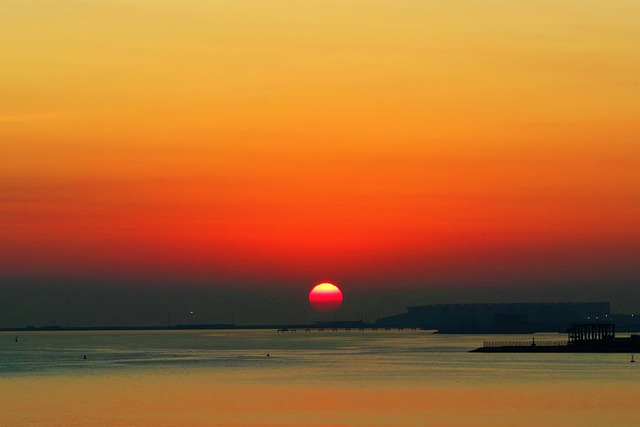 Gdzie warto pracować we Wrocławiu? Gdzie warto pracować we Wrocławiu?