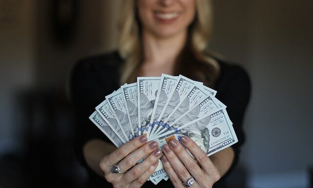 Ile trzeba zarabiać miesięcznie żeby wejść w drugi próg podatkowy?