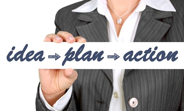 Czy dyrektor szkoły ma obowiązek zapoznać nauczycieli z arkuszem organizacyjnym?