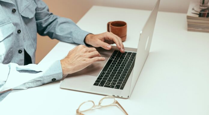 Faktoring a zarządzanie należnościami